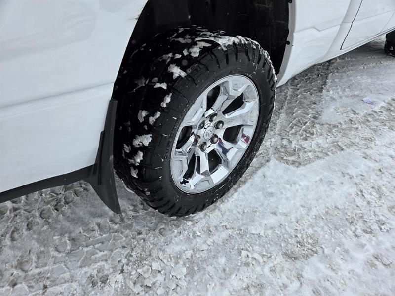 2020 Ram 1500 - Image 8