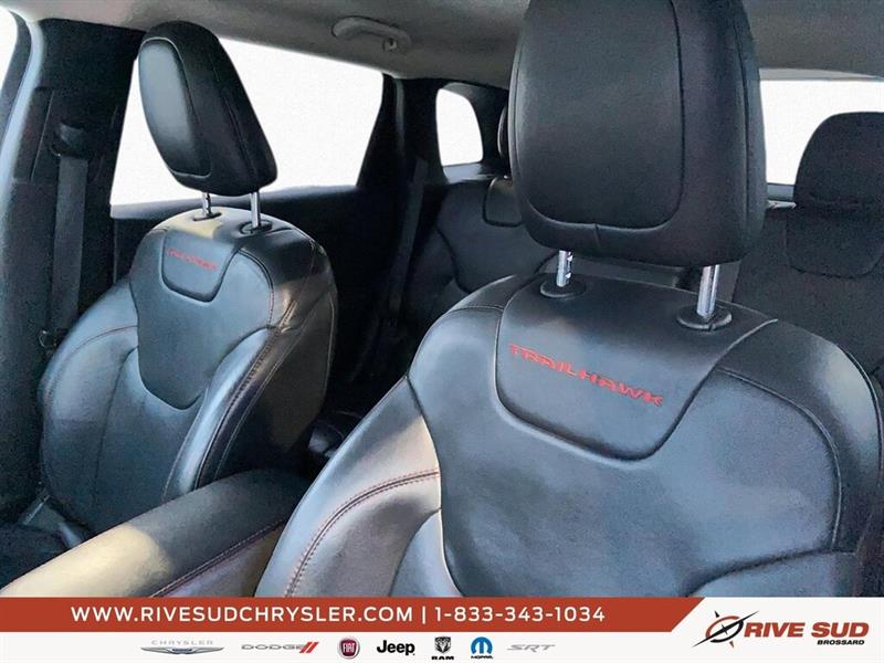 jeep Cherokee 2015 - 10