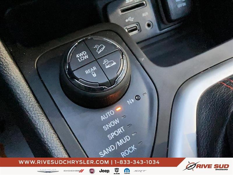 jeep Cherokee 2015 - 18