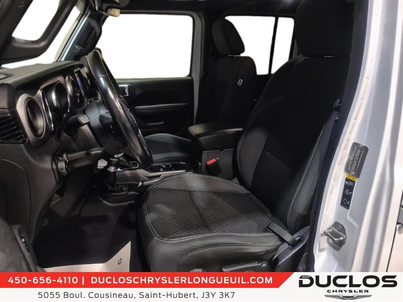 jeep Wrangler 2021 - 13