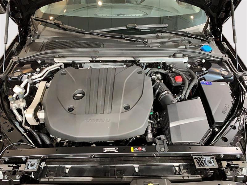 volvo V60 2025 - 16