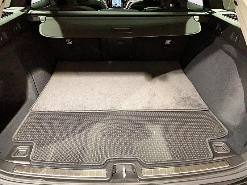 volvo V60 2025 - 18