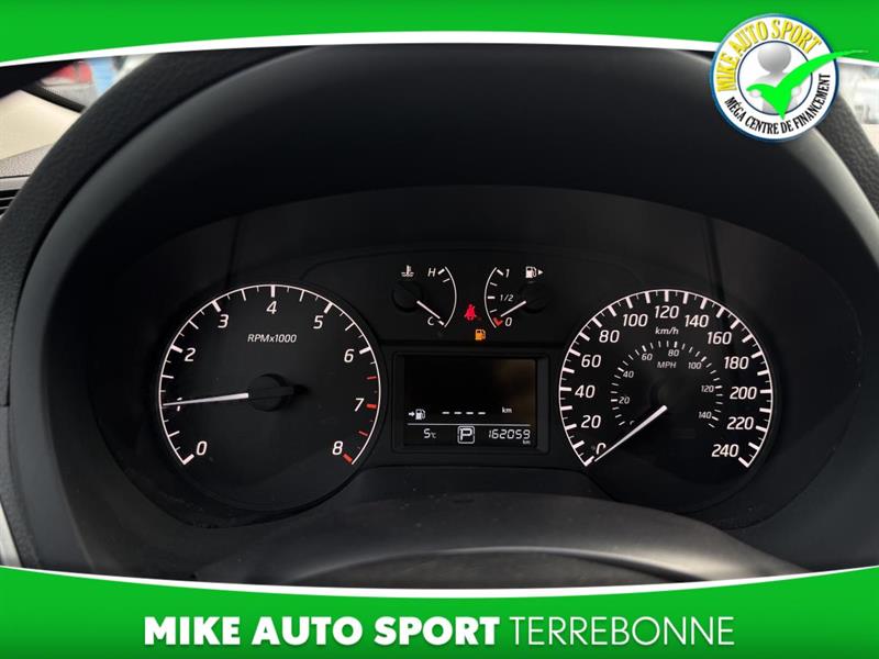 nissan Sentra 2013 - 12