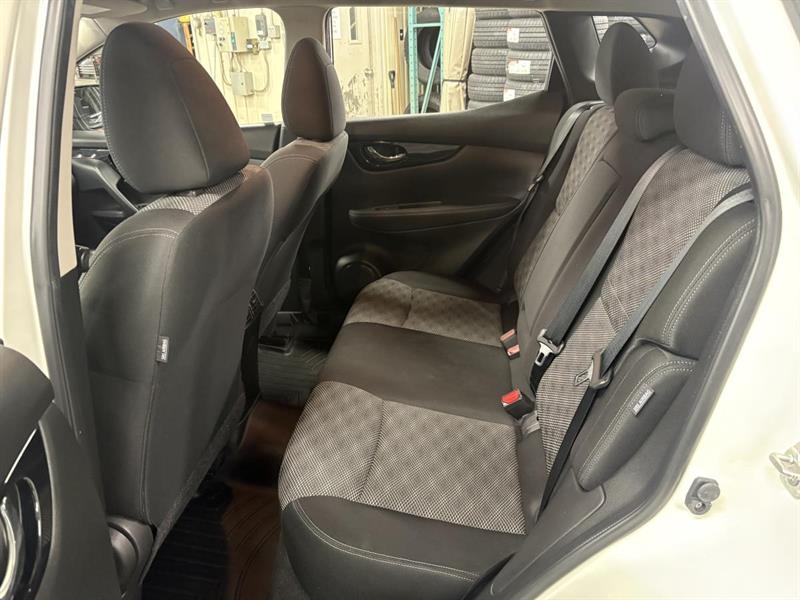 nissan Qashqai 2020 - 12