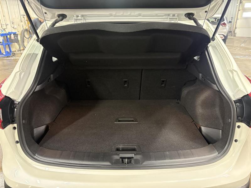 nissan Qashqai 2020 - 35