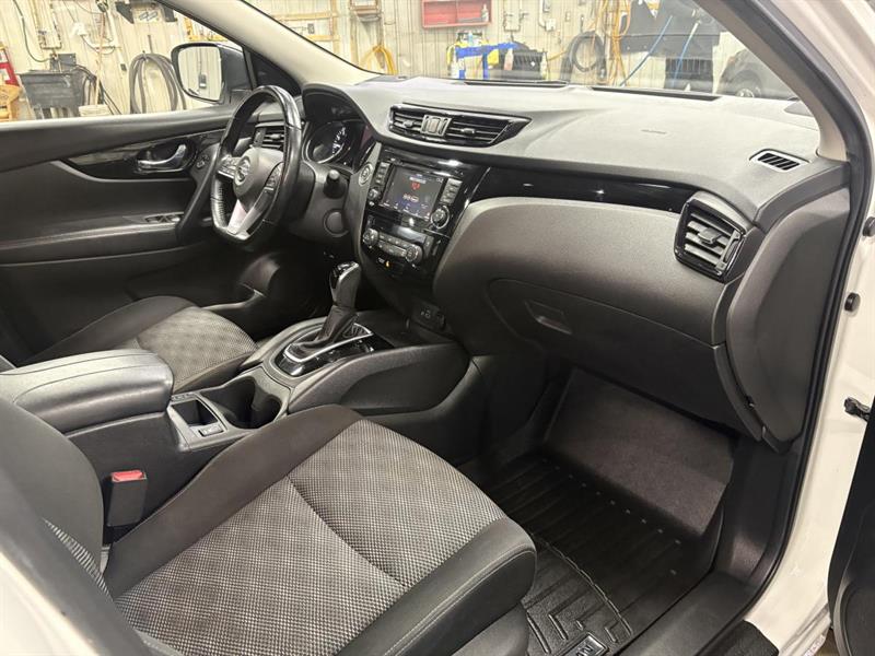 nissan Qashqai 2020 - 38