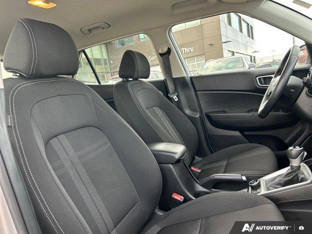 hyundai Venue 2024 - 25
