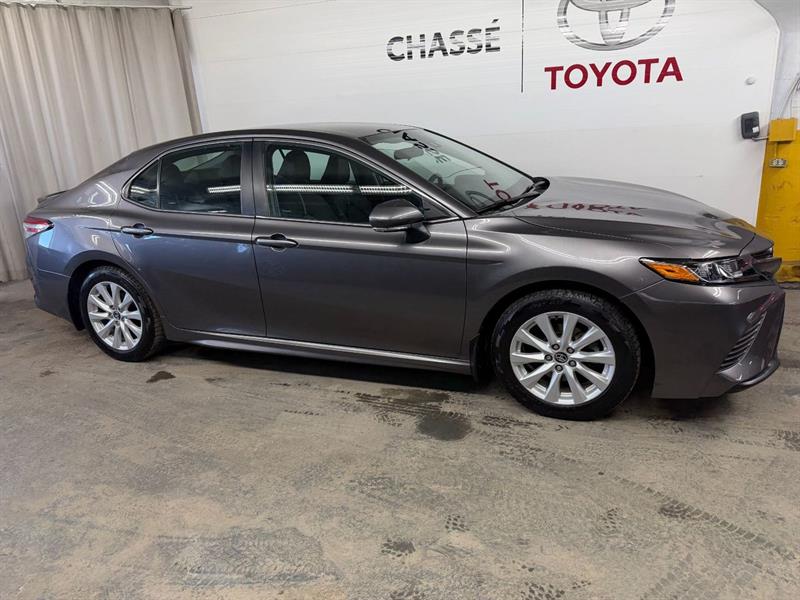 toyota Camry 2020 - 2