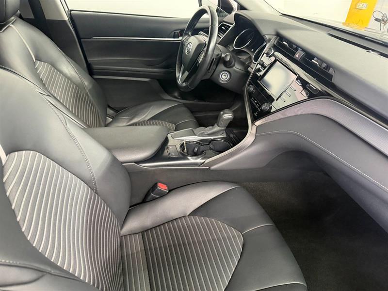 toyota Camry 2020 - 8