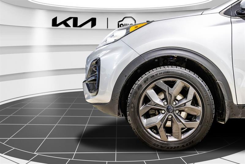2022 Kia Sportage - Image 9
