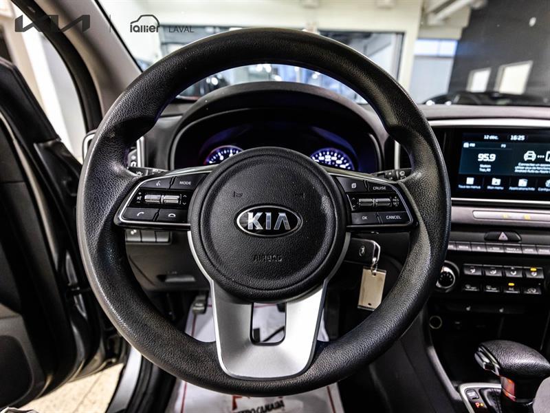 2022 Kia Sportage - Image 14