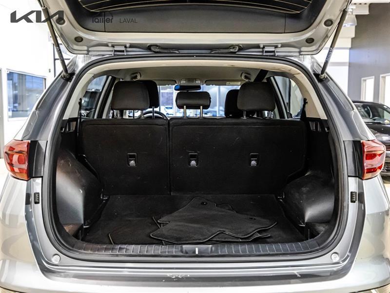 2022 Kia Sportage - Image 19