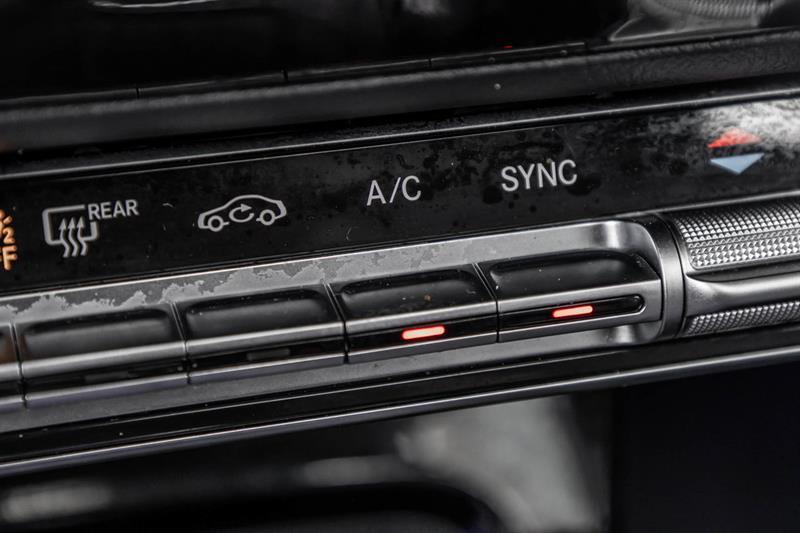 2025 Mercedes-Benz CLA - Image 31