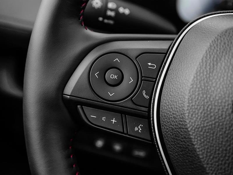 2025 Toyota RAV4 - Image 14