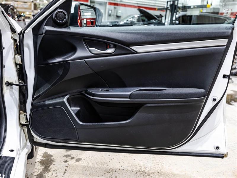 2019 Honda Civic - Image 16