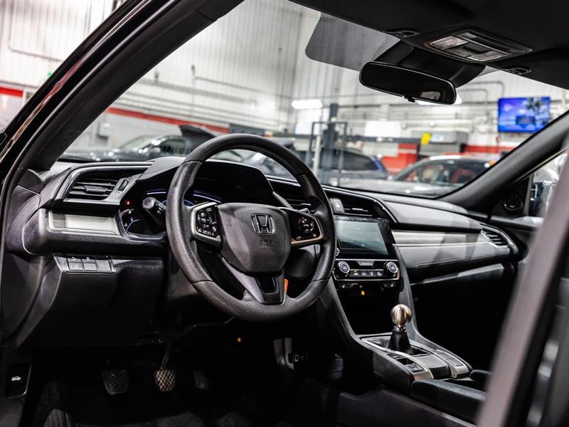 2019 Honda Civic - Image 17