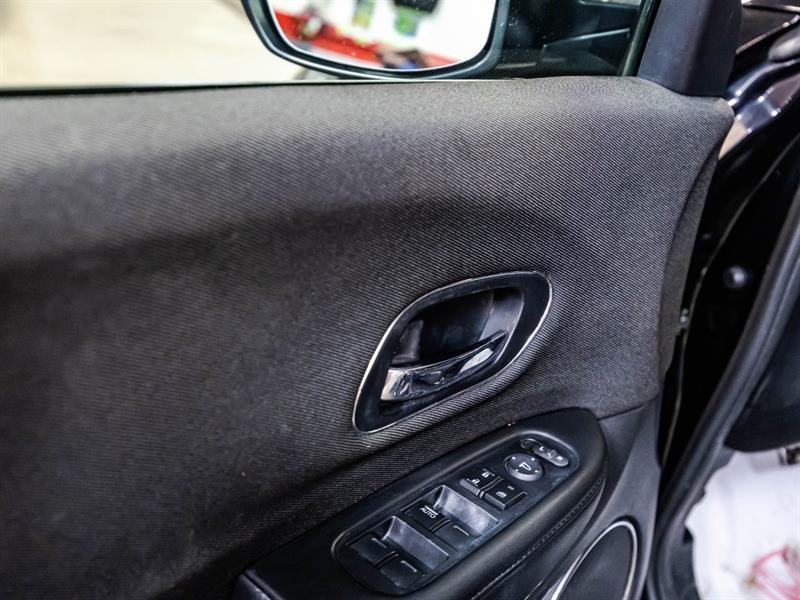 2022 Honda HR-V - Image 12