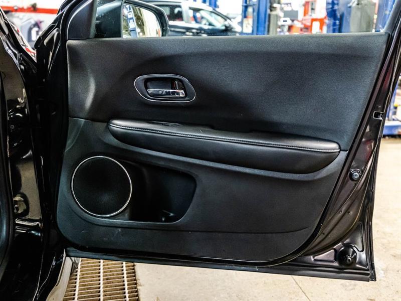 2022 Honda HR-V - Image 15