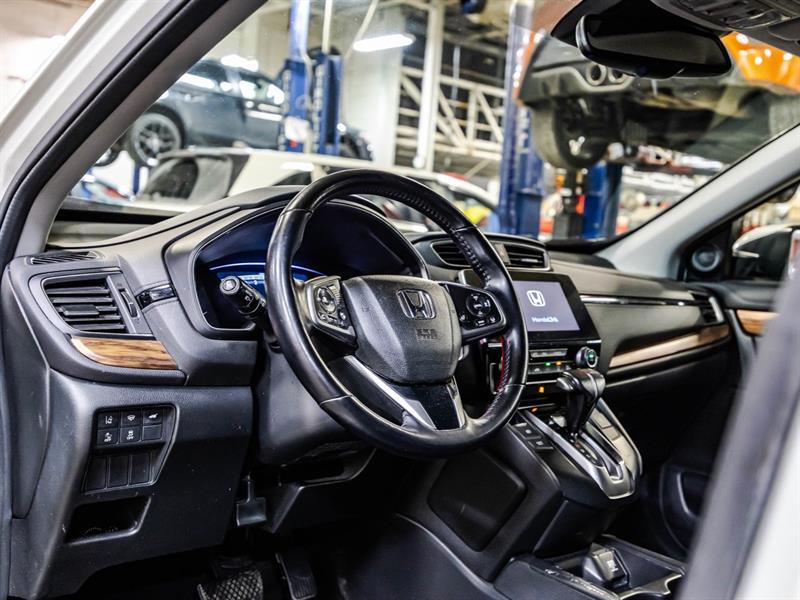 2017 Honda CR-V - Image 21