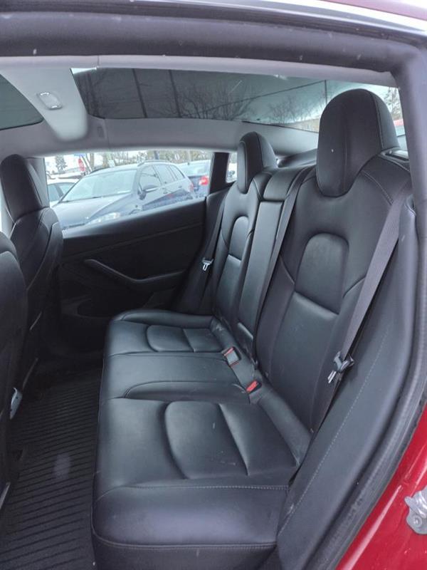 2020 Tesla Model 3 - Image 13