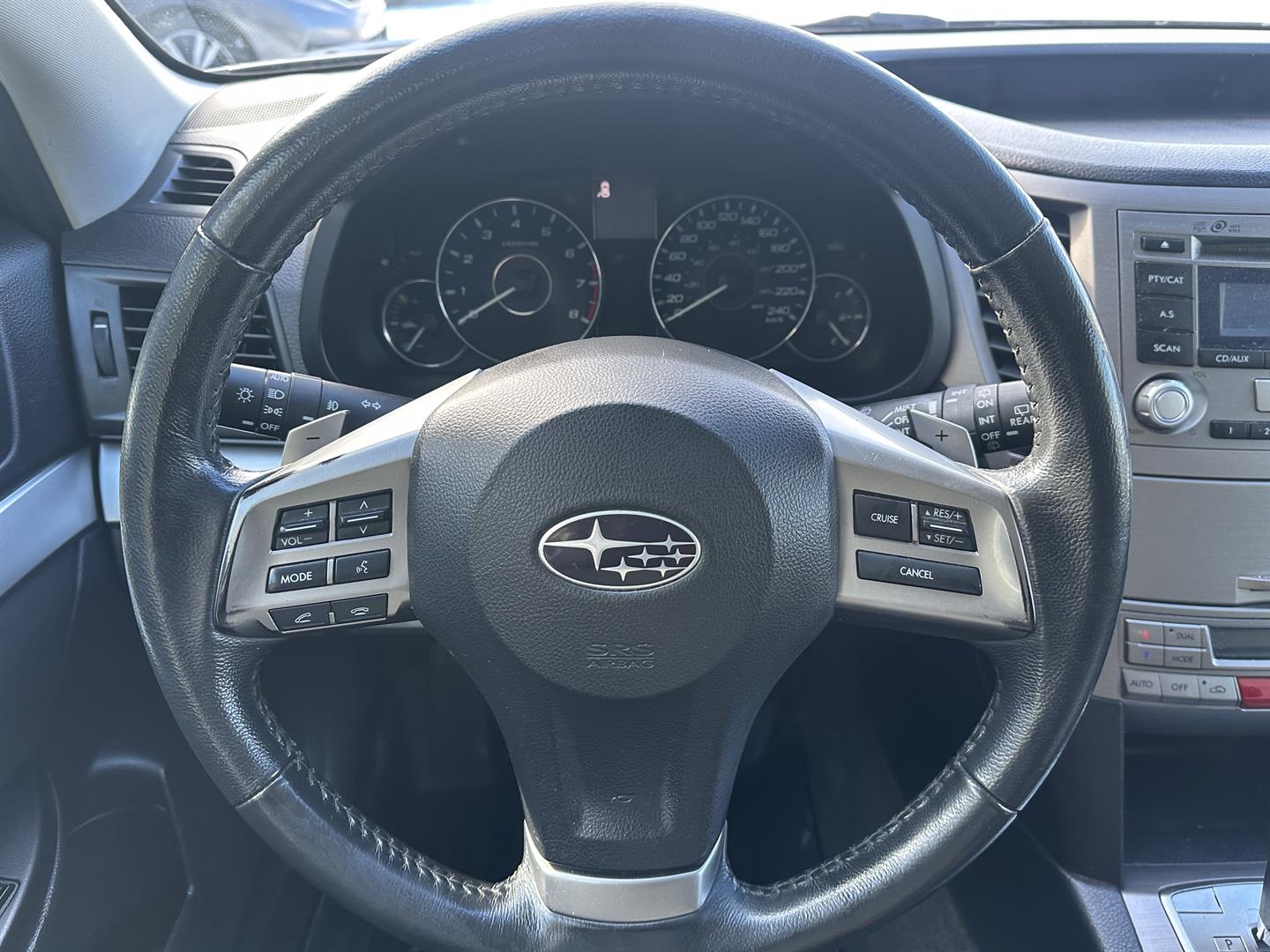 subaru Outback 2012 - 18