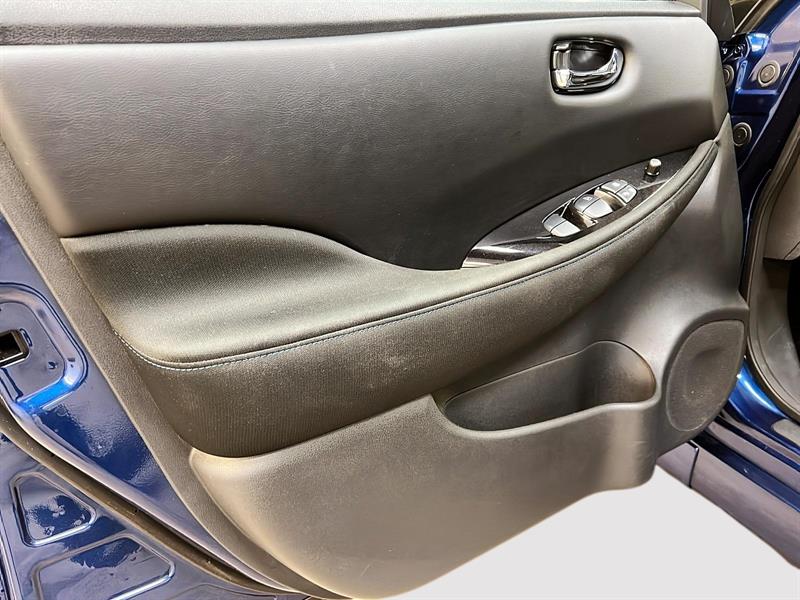 nissan LEAF 2023 - 23