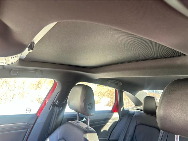 volkswagen Jetta 2019 - 16