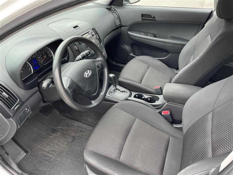 hyundai Elantra 2011 - 11
