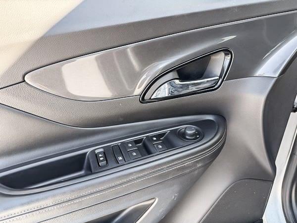 buick Encore 2018 - 11