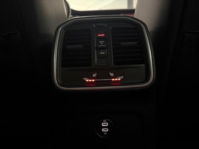 porsche Macan 2023 - 26