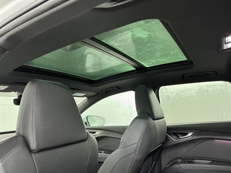 audi Q4 e-tron 2023 - 13