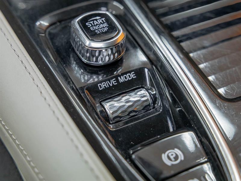 volvo S90 2018 - 27