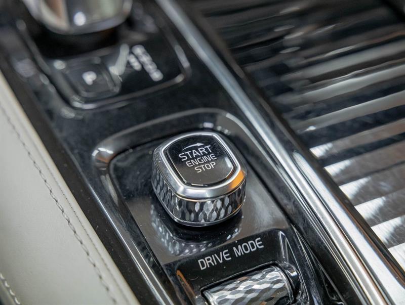 volvo S90 2018 - 26