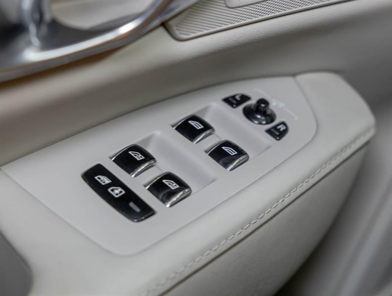 volvo S90 2018 - 29