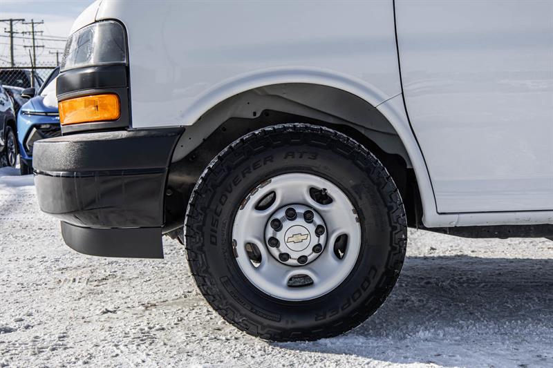 chevrolet Fourgonnette Express utilitaire 2024 - 12