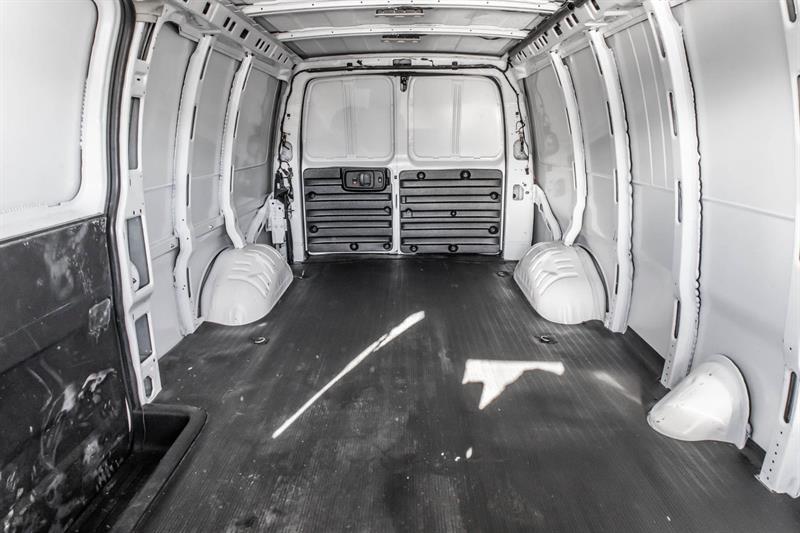 chevrolet Fourgonnette Express utilitaire 2024 - 31