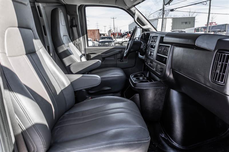 chevrolet Fourgonnette Express utilitaire 2024 - 32