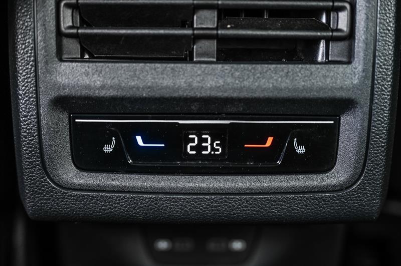 volkswagen Golf GTI 2024 - 28