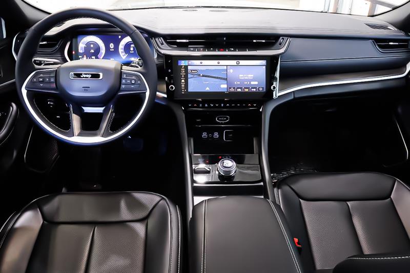 jeep Grand Cherokee 2026 - 11