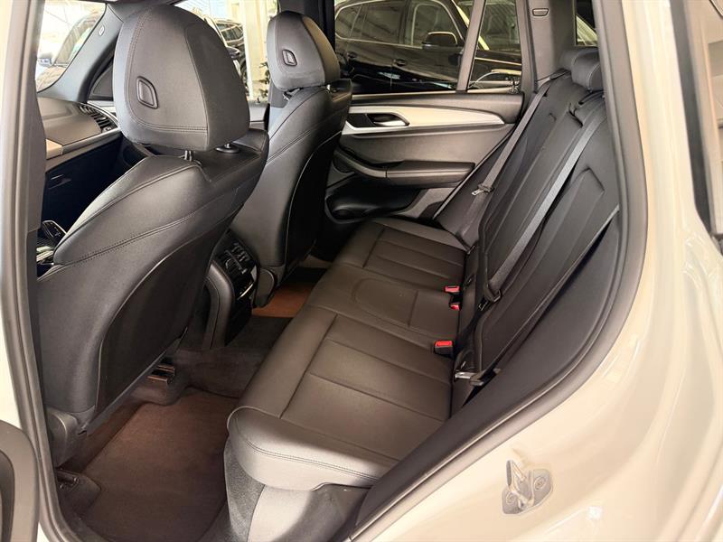 bmw X3 2018 - 16