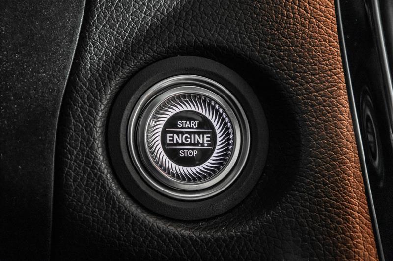 2020 Mercedes-Benz C-Class - Image 23