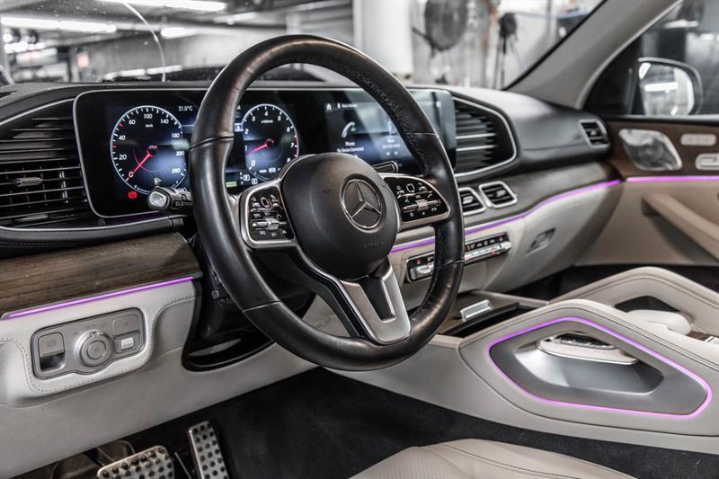 2023 Mercedes-Benz GLS - Image 24