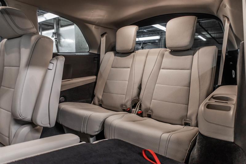 2023 Mercedes-Benz GLS - Image 44