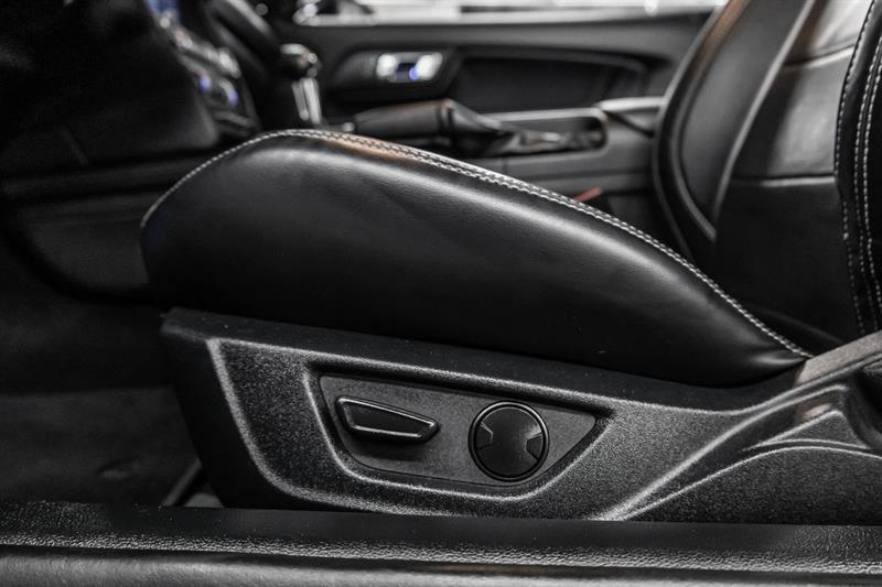 2020 Ford Mustang - Image 14