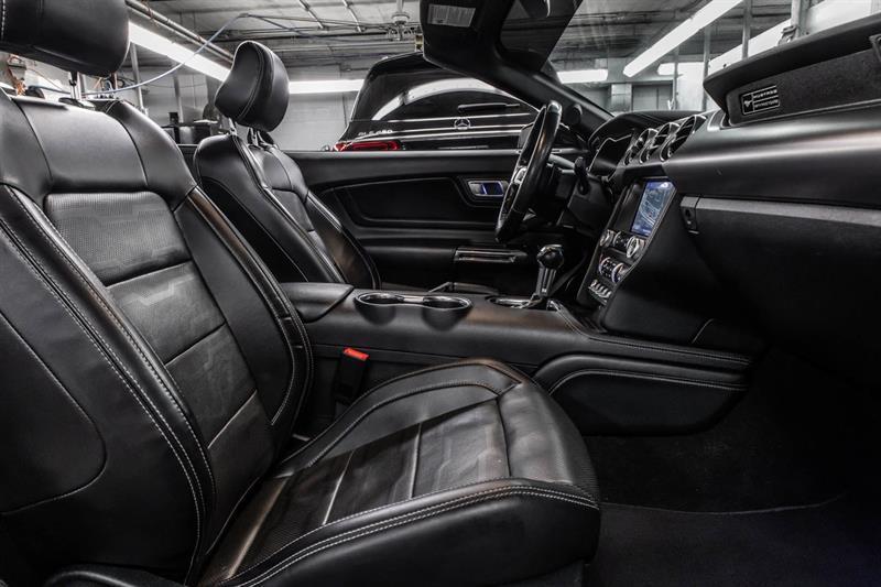 2020 Ford Mustang - Image 33