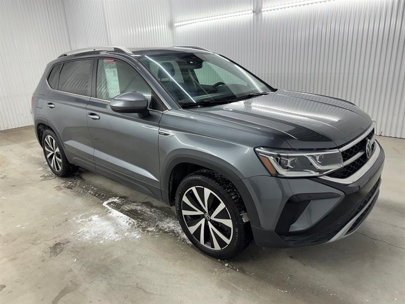 2022 Volkswagen Taos - Image 4