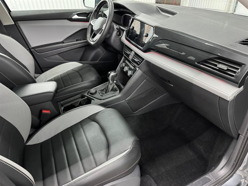 2022 Volkswagen Taos - Image 22