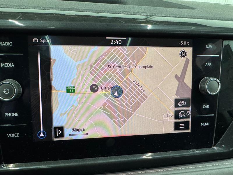 2022 Volkswagen Taos - Image 27