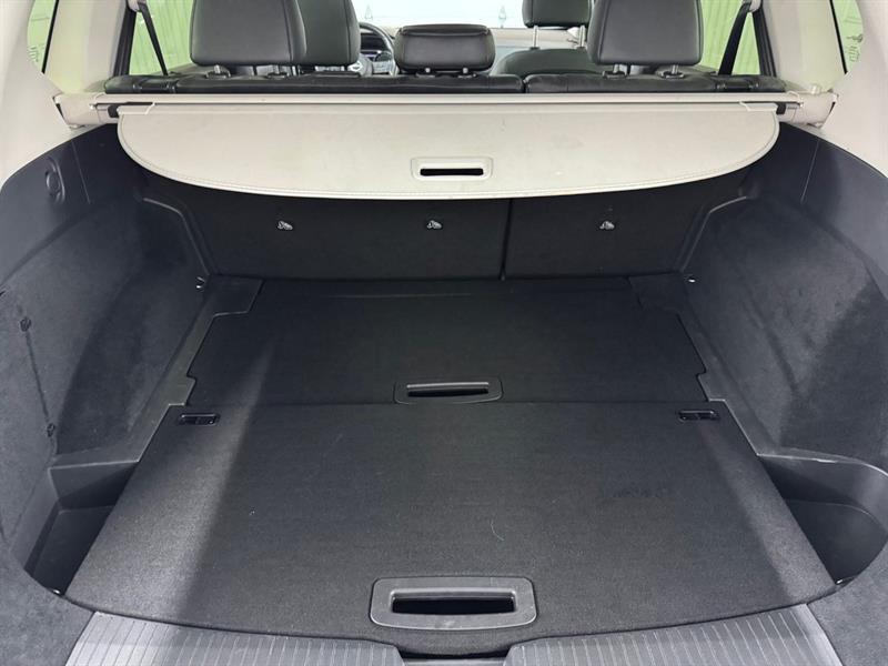 2023 Nissan Rogue - Image 17