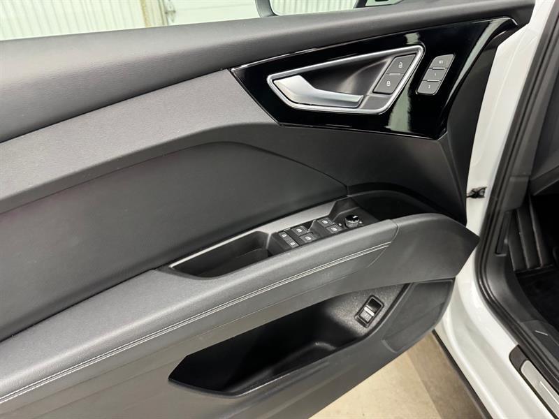 2023 Audi Q4 - Image 15